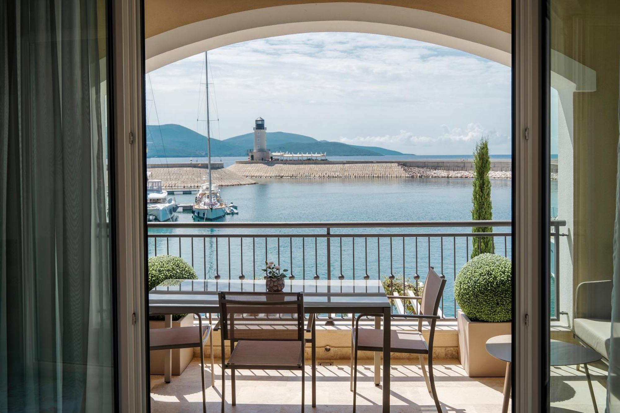 Lustica Bay Apartment Tivat Exterior photo